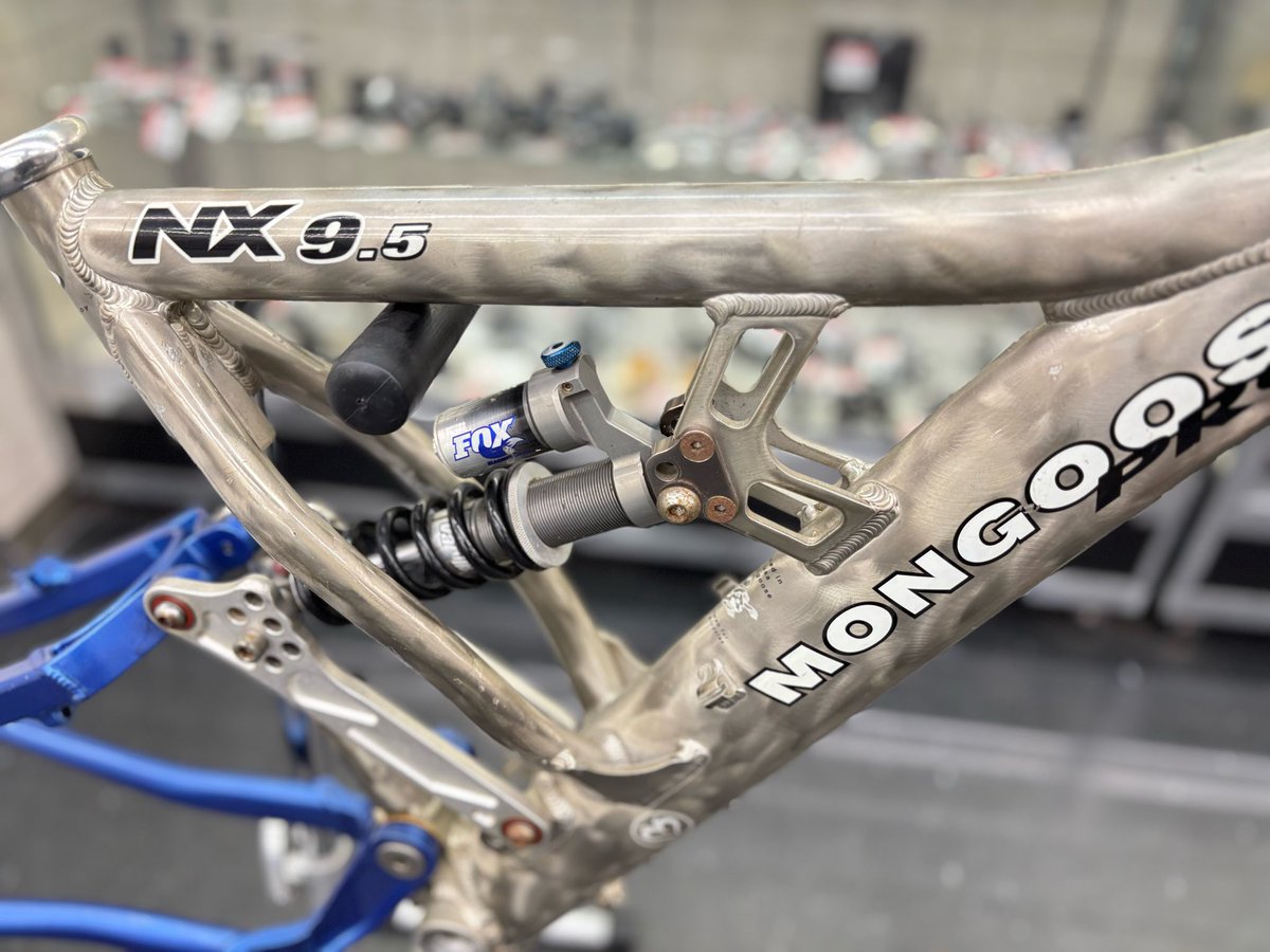 商品紹介 #マングース NX9.5 フレームセット 2000年代らしい無骨さと