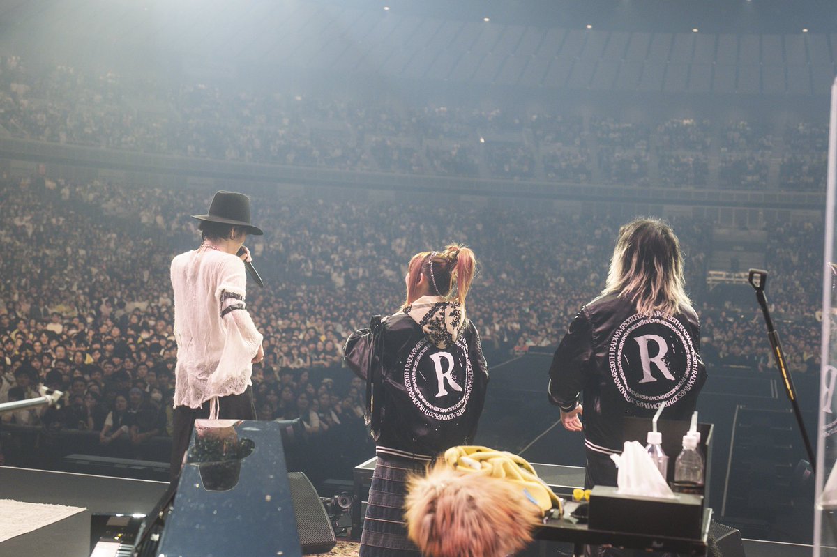 YojiNoda1's tweet photo. 11.24.2025
YOASOBI × RADWIMPS https://t.co/d4nF4P8tb5