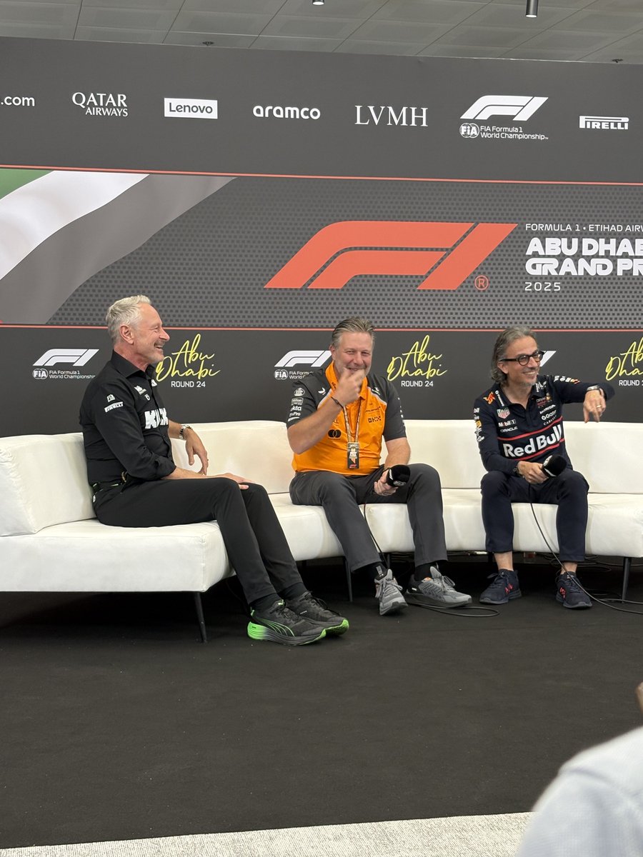 Philip Duncan tweet media