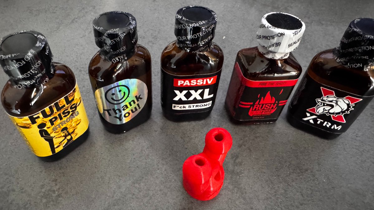 Wer zerstört mich mit #Poppers, #Blackmail, #Exposing, #Anydesk