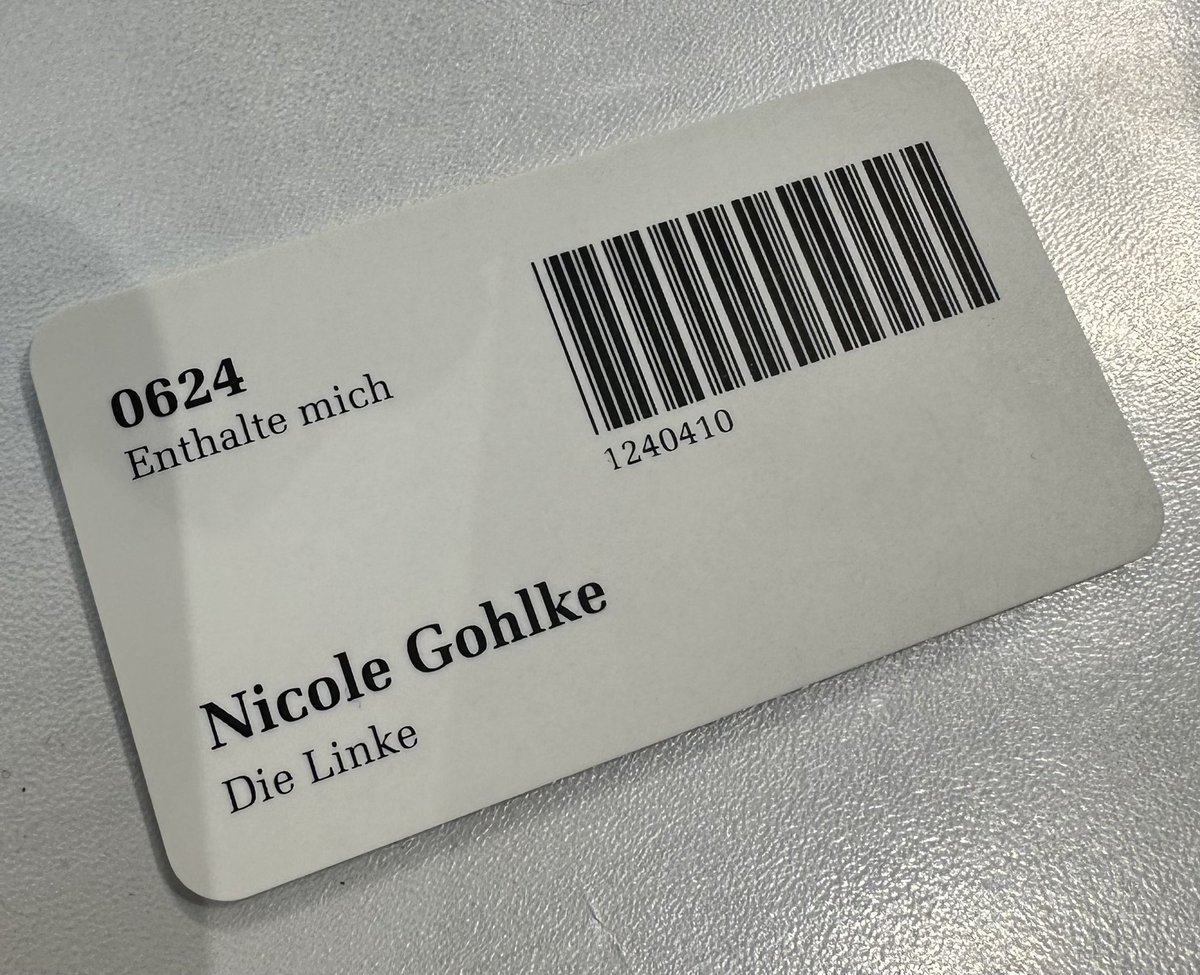 Selten so leidenschaftlich mit "Enthaltung" gewählt:
☑️ Rente stabilisiert, Absturz des Rentenniveaus in den nächsten 6 Jahren verhindert
☑️ abgestimmt, wie in der Wahl versprochen
☑️ Merz &amp; Spahn eine Blamage verpasst
☑️ die peinlichen "Jung-Rebellen" der Union auflaufen lassen