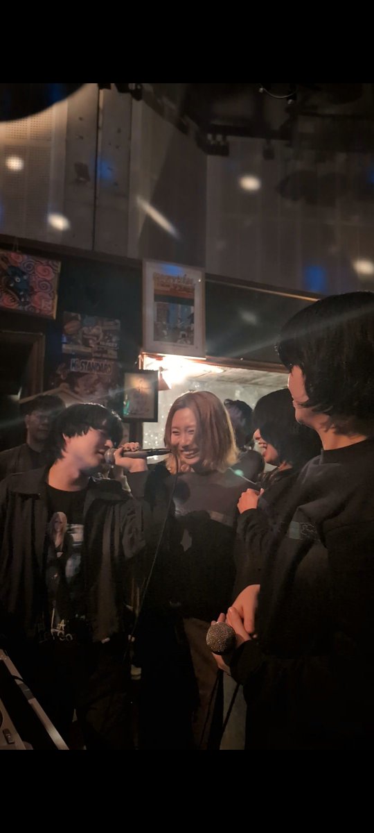 rinrin2514's tweet photo. Homecomings New Neighbors FOUR Won’t You Be My Neighbor?
本編当たらずAFTERPARTYだけだったけどずっと暖かくて幸せで美しい時間でした！ https://t.co/i3NZaCwUId