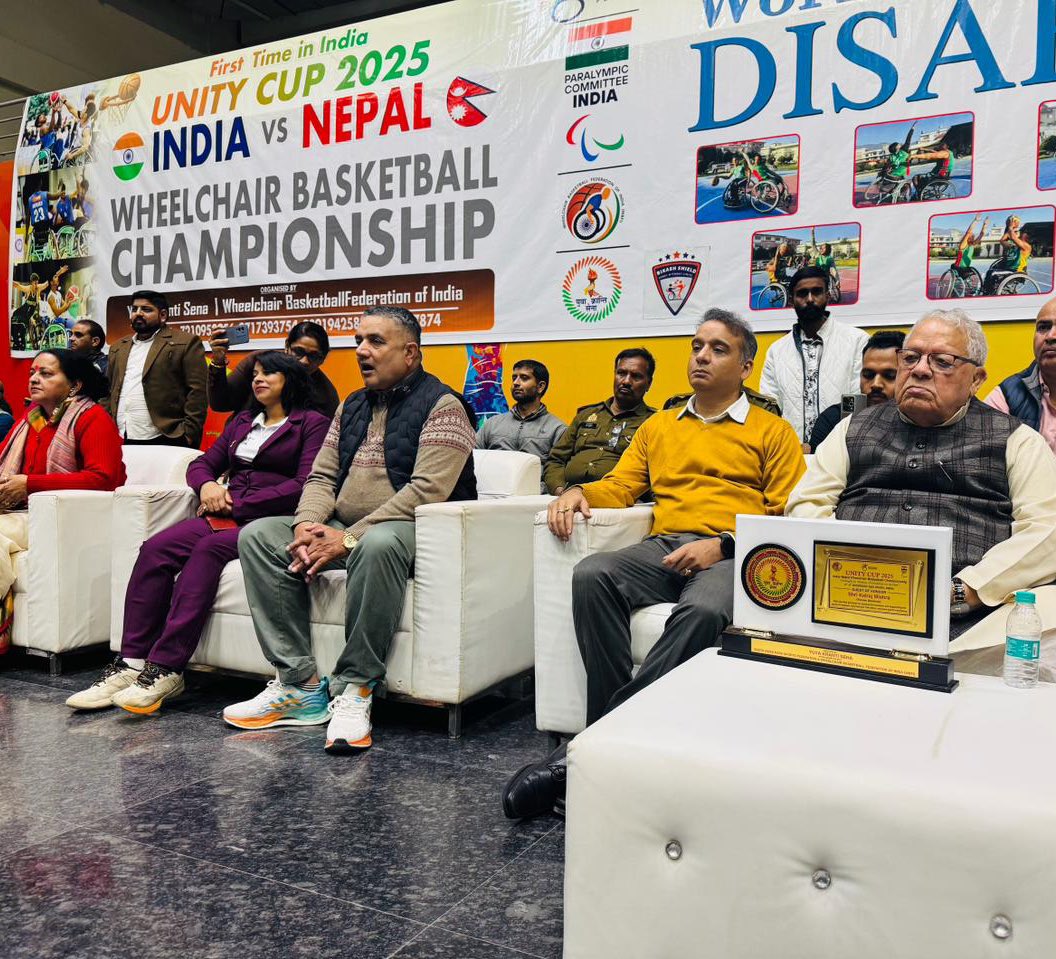 KalrajMishra's tweet image. विश्व विकलांगता दिवस के अवसर पर नोएडा स्टेडियम में भारत और नेपाल के बीच &apos;यूनिटी कप व्हीलचेयर बास्केटबॉल चैम्पियनशिप&apos; का आयोजन किया गया। यह आयोजन समाज में समानता और समावेशिता को बढ़ावा देने का महत्वपूर्ण कदम है। 
#WorldDisabilityDay #UnityCup #WheelchairBasketball