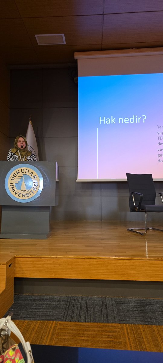 Çocuk hakları başlığında,yetenenek_elimi tut_psikoloji kulüplerinin düzenlediği etkinlikte çocuğun gelişim haklarını konuştuk."Çocuğun hak ve hukuku ana rahmine düştüğünde başlar" <a href="/halideincekara/">Halide İncekara</a> <a href="/drnevzattarhan/">Nevzat Tarhan</a> <a href="/uskudaruni/">Üsküdar Üniversitesi</a> <a href="/FurkanTarh31564/">Furkan Tarhan</a> <a href="/tcailesosyal/">T.C. Aile ve Sosyal Hizmetler Bakanlığı</a> <a href="/meb_ttkb/">Talim ve Terbiye Kurulu Başkanlığı</a>