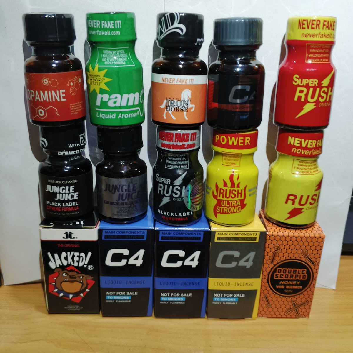 Breadan80697286's tweet photo. Ready yah.
Info lanjut bisa DM

#manadoarea #gaymanado https://t.co/Vq8K3ZWscD