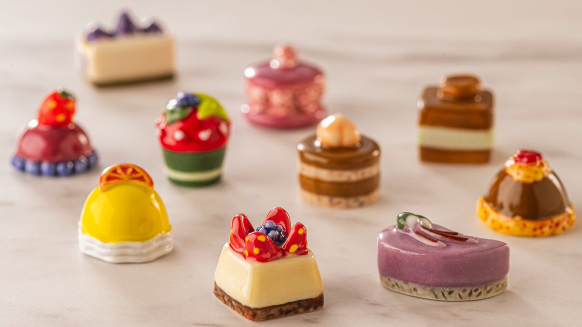 ペストリーシェフ佐藤が手掛ける初の「ガレットデロワ」が2026/1/1(木