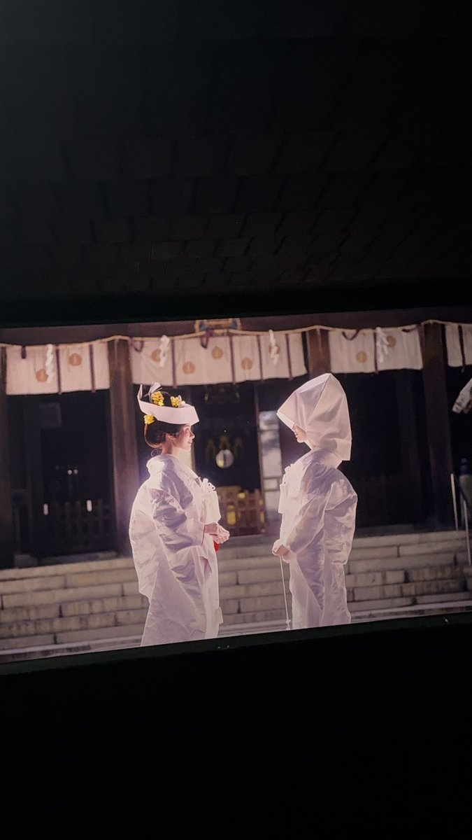 ขอบคุณทุกคนที่ติดตามมาถึงตอนสุดท้าย ขอบคุณที่เรื่องนี้ทำให้เราได้มารู้จักกัน ดีใจที่ได้เป็นรอยยิ้มให้กับพวกเทอ ขอมีกันแบบนี้ตลอดไปได้มั้ย🥹 รักพวกเทอทุกคนนะ
ไว้มาลงรุปเซตสุดท้ายยยยย~

LOVE DESIGN FINAL SKETCH
#LoveDesignSpecialEP