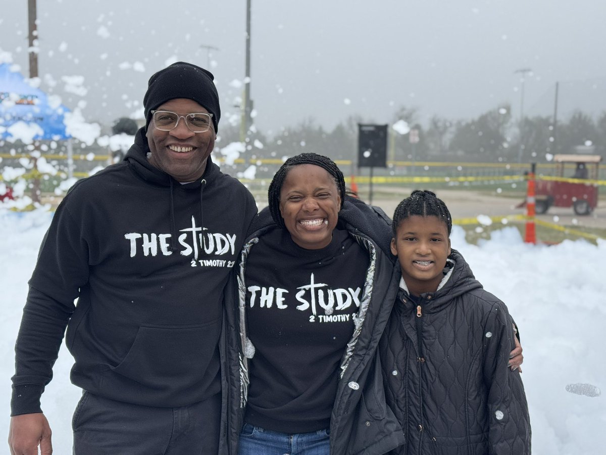 We do five things well here at The Study:

1. Strong Relationships
2. Excellent Environments
3. Community Impact
4. Bible Teaching
5. Radical Generosity