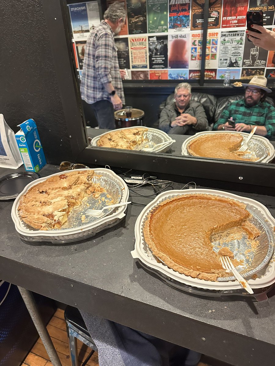 thenadas tweet media