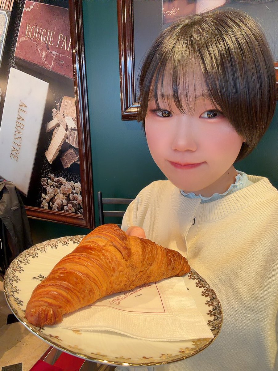 おはうお🥐
パンはクロワッサンが1番好きだよ
みんなは？