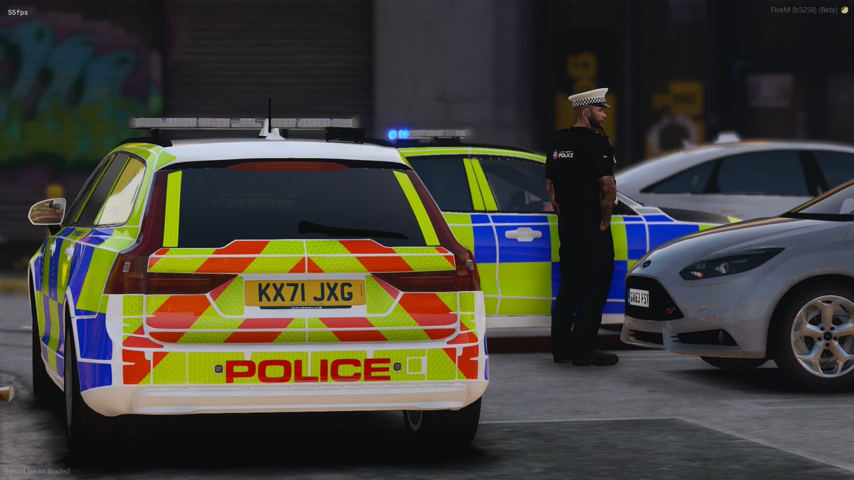 TomClanning's tweet photo. For the final part of the shift I'm assisting traffic with double crewing! I've been involved in a pursuit providing commentary and have just booked the male into custody! x1 #pic

#Fictional #FiveM #GMP #roleplayer https://t.co/bZyBdQG1WA