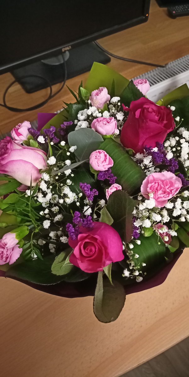 Wikta2006's tweet image. I can buy myself flowers but...

I don't have to ❤️