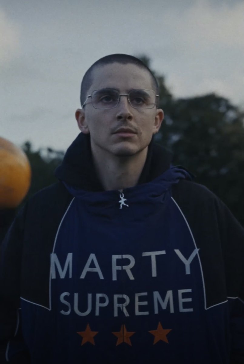 DiscussingFilm's tweet image. Timothée Chalamet confirms there will be a 15-20 year time jump for ‘DUNE: PART 3’

“There’s supposed to be a character shift. I’m playing 15, 20 years older”

(Source: @TheGNShow)