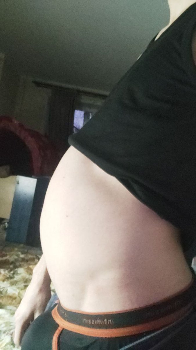vladosman28416's tweet photo. #bigbelly #bigtummy #bellyinflation #tummyinflation #roundbelly #roundtummy #sexybelly #bellybutton #bellybuttonbelly #sexytummy #bigbelly #bloadingbelly #bigtummy #roundbelly #bellybutton #chubbybelly https://t.co/AI3SmUJI9g