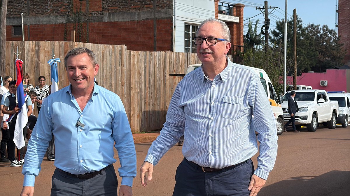 Carlos ‘Kako’ Sebastián Sartori asumirá el lunes como Jefe de Gabinete de Misiones y deja la Intendencia de Campo Grande en manos de Marcelo Mulder
enfoquemisiones.com/carlos-kako-se…