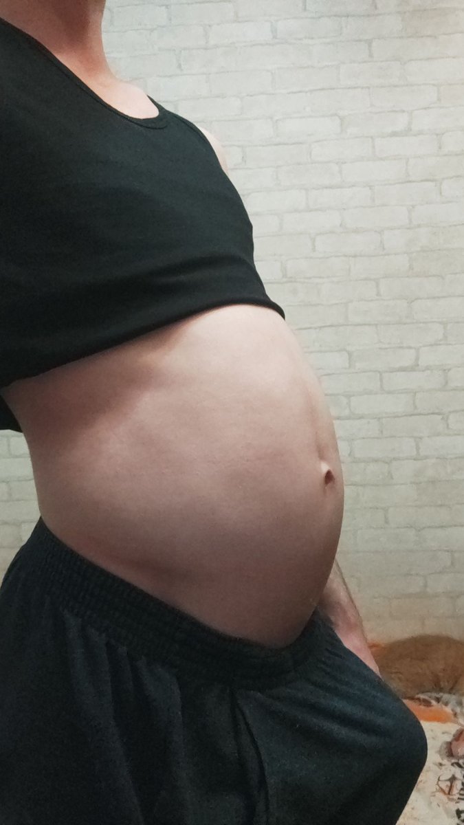 vladosman28416's tweet photo. #bigbelly #bigtummy #bellyinflation #tummyinflation #roundbelly #roundtummy #sexybelly #bellybutton #bellybuttonbelly #sexytummy #bigbelly #bloadingbelly #bigtummy #roundbelly #bellybutton #chubbybelly https://t.co/dQvDmCeVDN