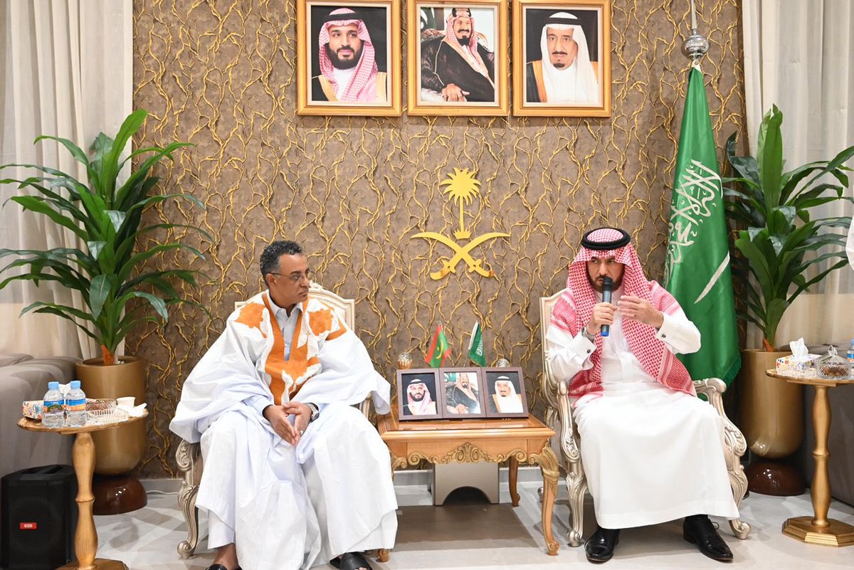 KSAembassyMR's tweet photo. أقام سعادةالسفير الدكتور #عبدالعزيز_بن_عبدالله_الرقابي حفل عشاءفي منزله على شرف الوفدالطبي السعودي الزائر لإجراءعمليات القلب المفتوح والقسطرةعبر #مركز_الملك_سلمان_للإغاثة بحضور معالي وزير الصحة في #الجمهورية_الإسلامية_الموريتانية والسفراء وموظفي البعثة ونخبة من المجتمع الموريتاني https://t.co/8vJDgFPSEX