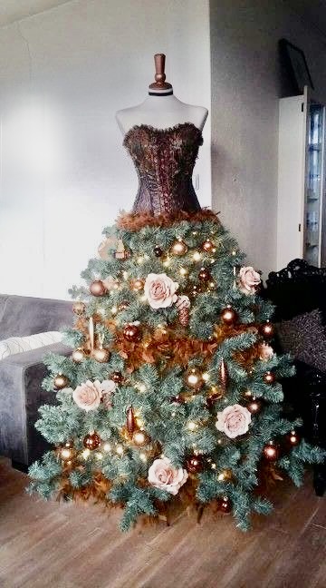 guybead's tweet image. Day 6 - Christmas Tree Dress - Enjoy another lovely one!