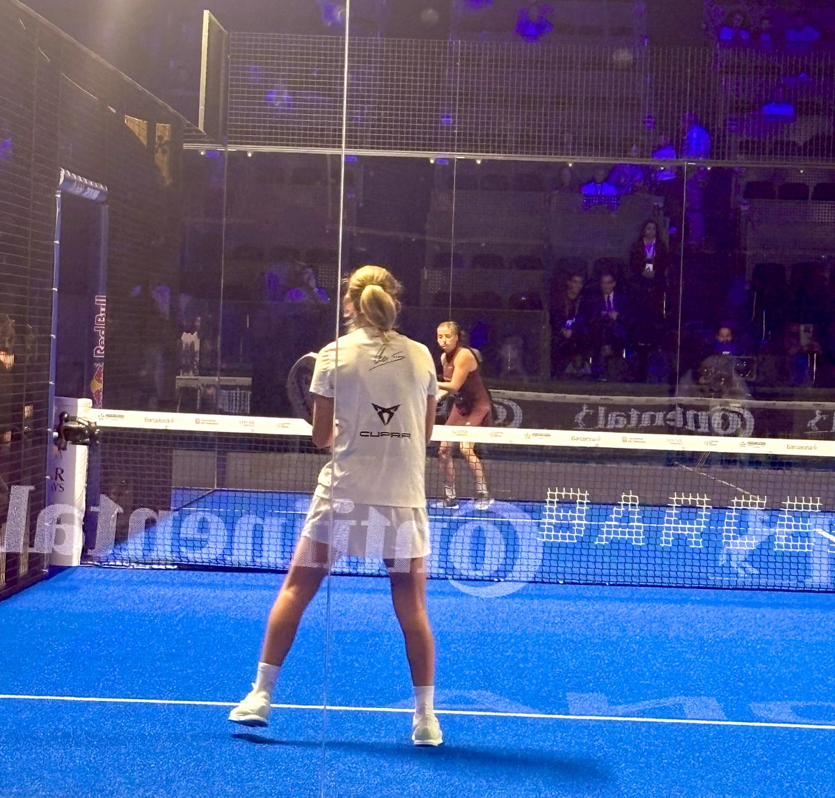 🥹Hoy ha sido un día muy especial en el que solo tengo buenas palabras para mucha gente… 🫶🏼

🪄Quiero darle las gracias a <a href="/asanchezfallada/">Ari Sánchez</a> y a su gran equipo por portarse tan bien conmigo y darme la oportunidad de estar allí ! 🥹🫶🏼

Y no puedo no mencionar a mis compis de Bola