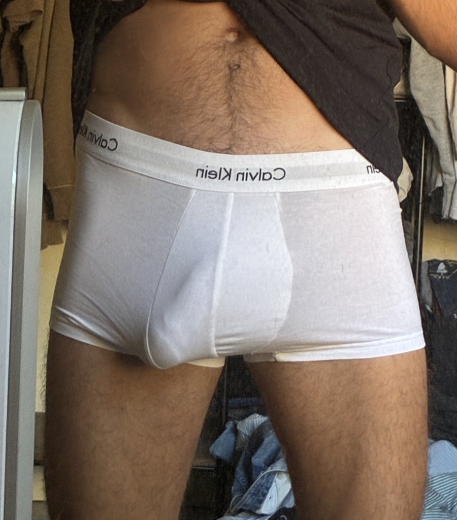 azhungpapi's tweet image. 👀😈