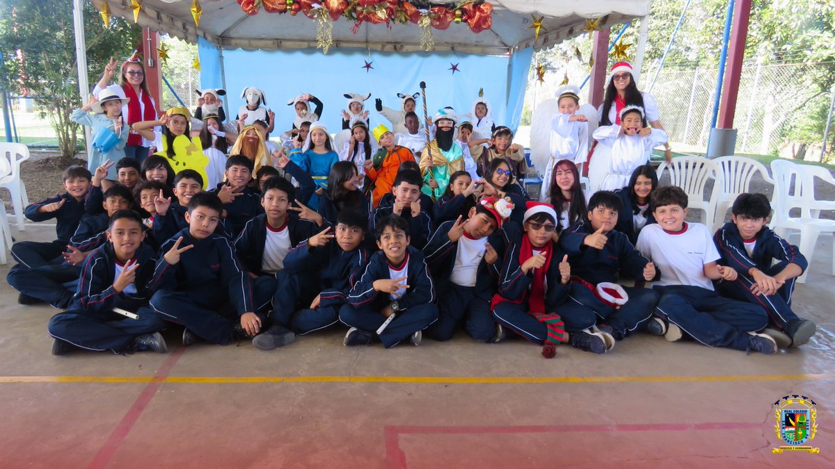 En el cuarto día de la Novena 🎄✨, los grados 3° y 7° nos recordaron que el Hijo de Dios tomó nuestra naturaleza para redimirnos 🙏💛.

Gracias por fortalecer nuestra fe y llenar este momento de luz y esperanza 🌟🙌.

#NovenaDeNavidad #NavidadFranciscana #RCSFA