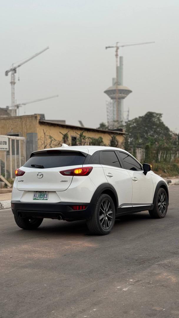 Fresh_Cars_'s tweet photo. Extremely clean Mazda CX3🔥🔥
Year: 2017
Custom duty: Paid
Price: N15.5M
Location: Abuja https://t.co/oG6i2Xkw6k