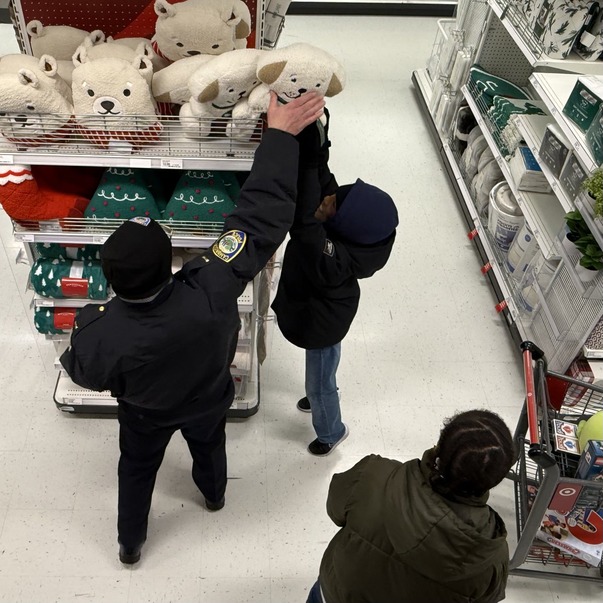 Cambridge Police Department tweet media