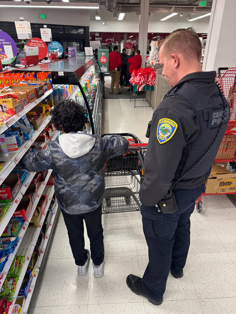 Cambridge Police Department tweet media