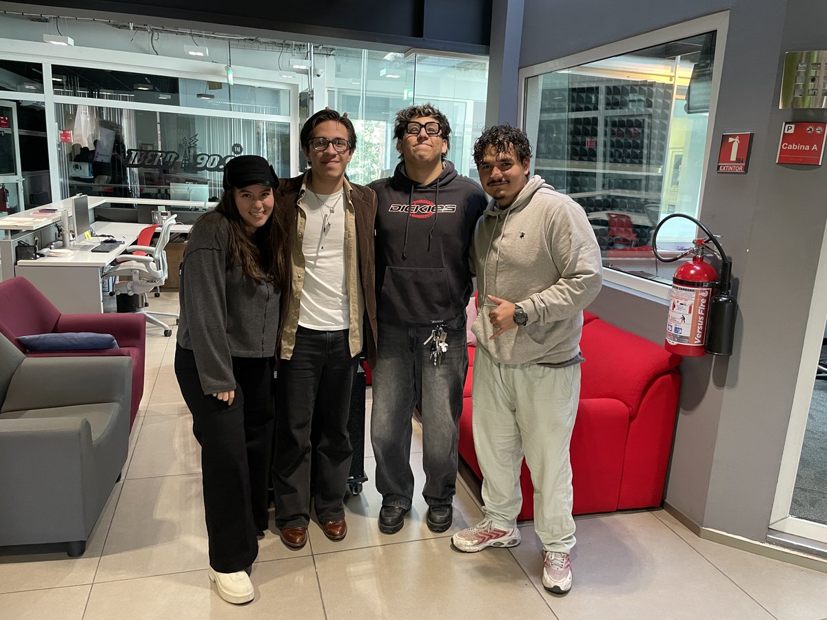 Ibero 90.9 FM tweet media