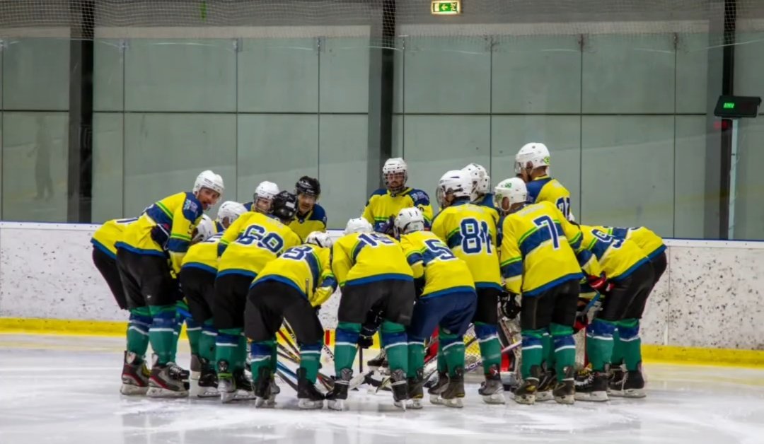 maicomaicu's tweet photo. 🏒🇧🇷 Brazil National Hockey Team at Bratislava 🇸🇰 playing against Portugal 🇵🇹
📟 Abril 24th • 2024
🎞️ CBDG
#DevelopmentCup #hockey https://t.co/9Ro9GjWqr9
