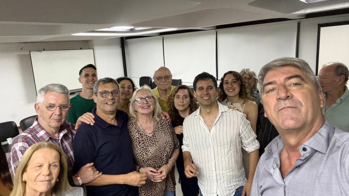 Ayer a la tarde, cerramos nuestro año de trabajo, con la participación de representantes de distintos ámbitos académicos y de la sociedad civil.