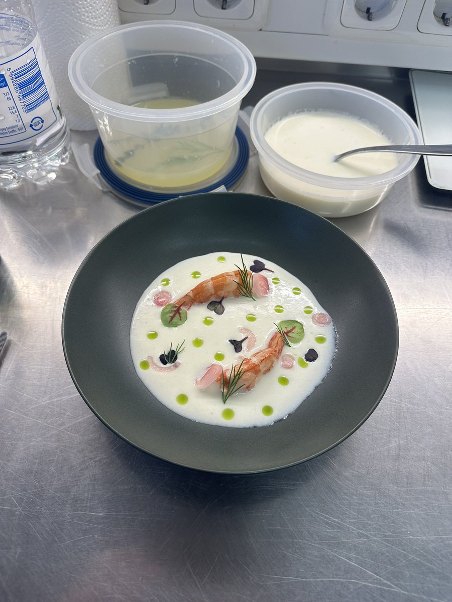 Knowx | Michmi 🧃 tweet media