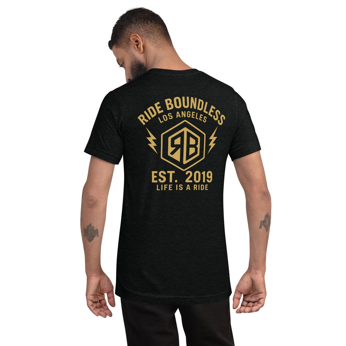RideBoundlessco's tweet photo. Ride Boundless s🏁 Vintage Ride Boundless Tee — Built for the Road https://t.co/xS426L5q4T