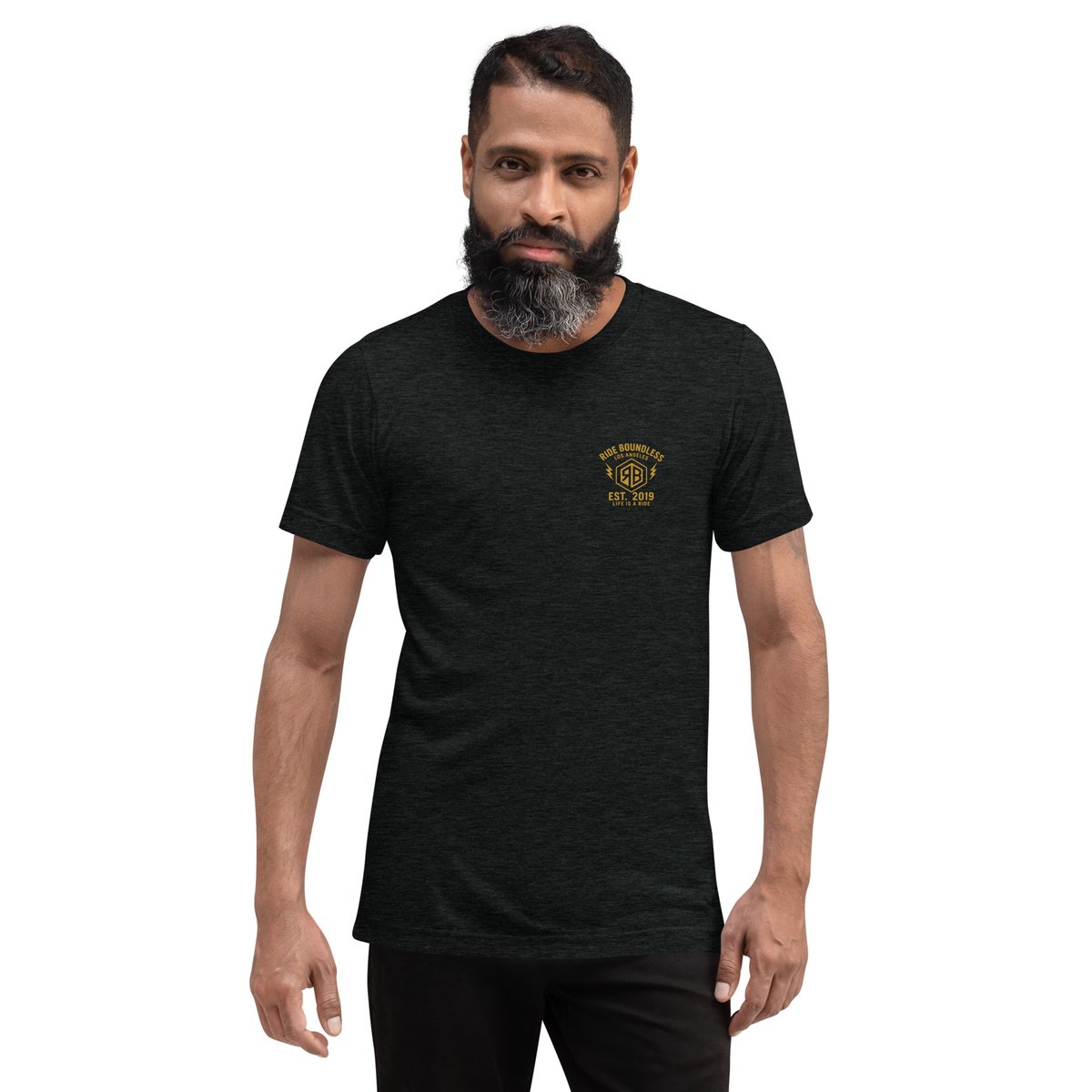RideBoundlessco's tweet photo. Ride Boundless s🏁 Vintage Ride Boundless Tee — Built for the Road https://t.co/xS426L5q4T