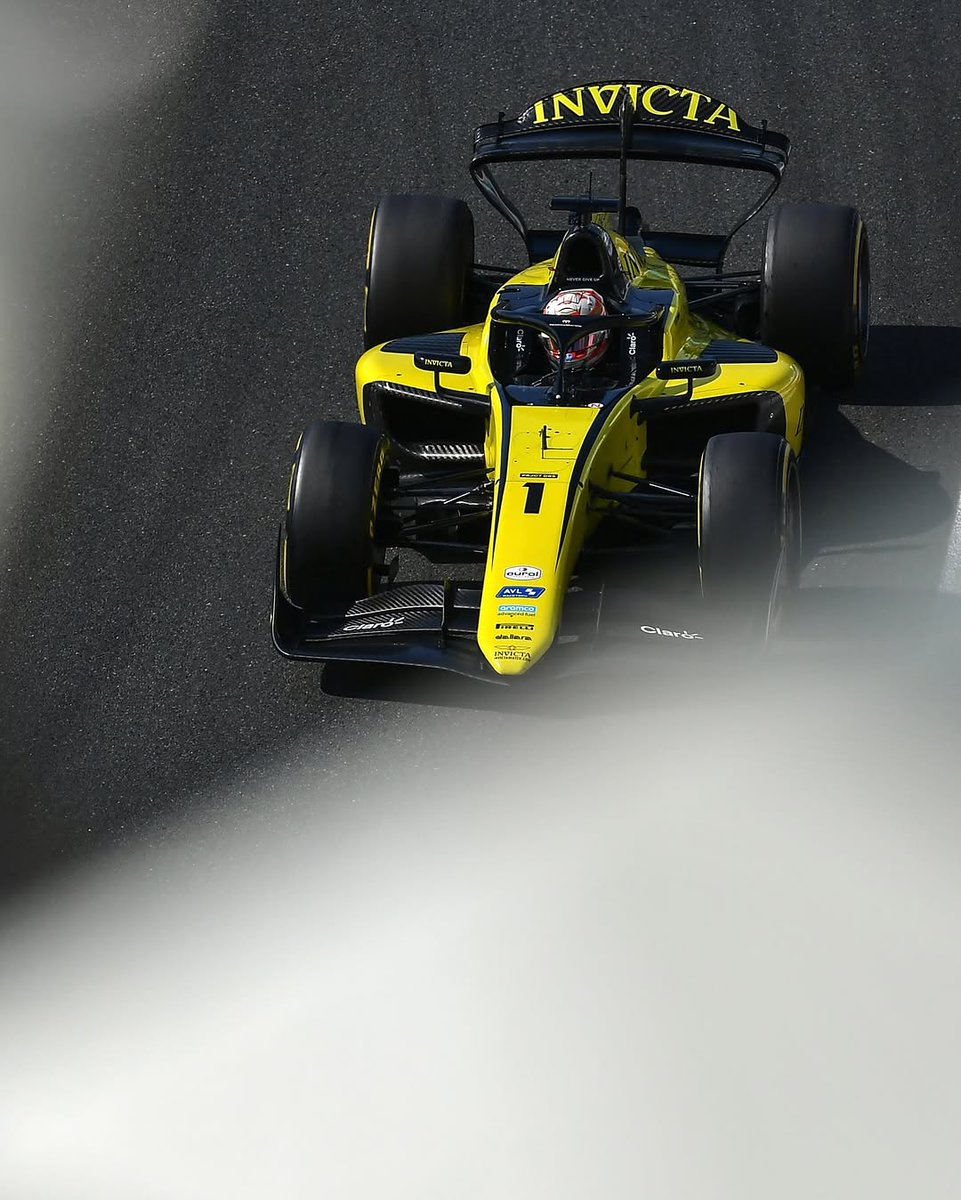 MundoFerrari's tweet image. Formula 2 tests de post-temporada en Abu Dhabi 🇦🇪

Rafael Câmara, Invicta Racing #1 🟡
Día 1: 74v, 1:37.269
Día 2: 115v, 1:37.646
Día 3: 72v, 1:37.362

Dino Beganovic, DAMS #11 🔵
Día 1: 86v, 1:38.745
Día 2: 111v, 1:37.536
Día 3: 82v, 1:37.320

#F2Testing #FerrariDriverAcademy