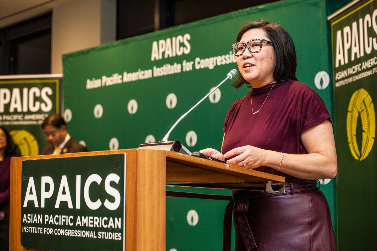 APAICS's tweet image. Another year, another APAICS Holiday Party! 🤩  Thank you to all the Members who joined us for this year's celebration, and to the National Association of Broadcasters for hosting us. ⭐️ Happy holidays!

#APAICSLeads #HolidayParty