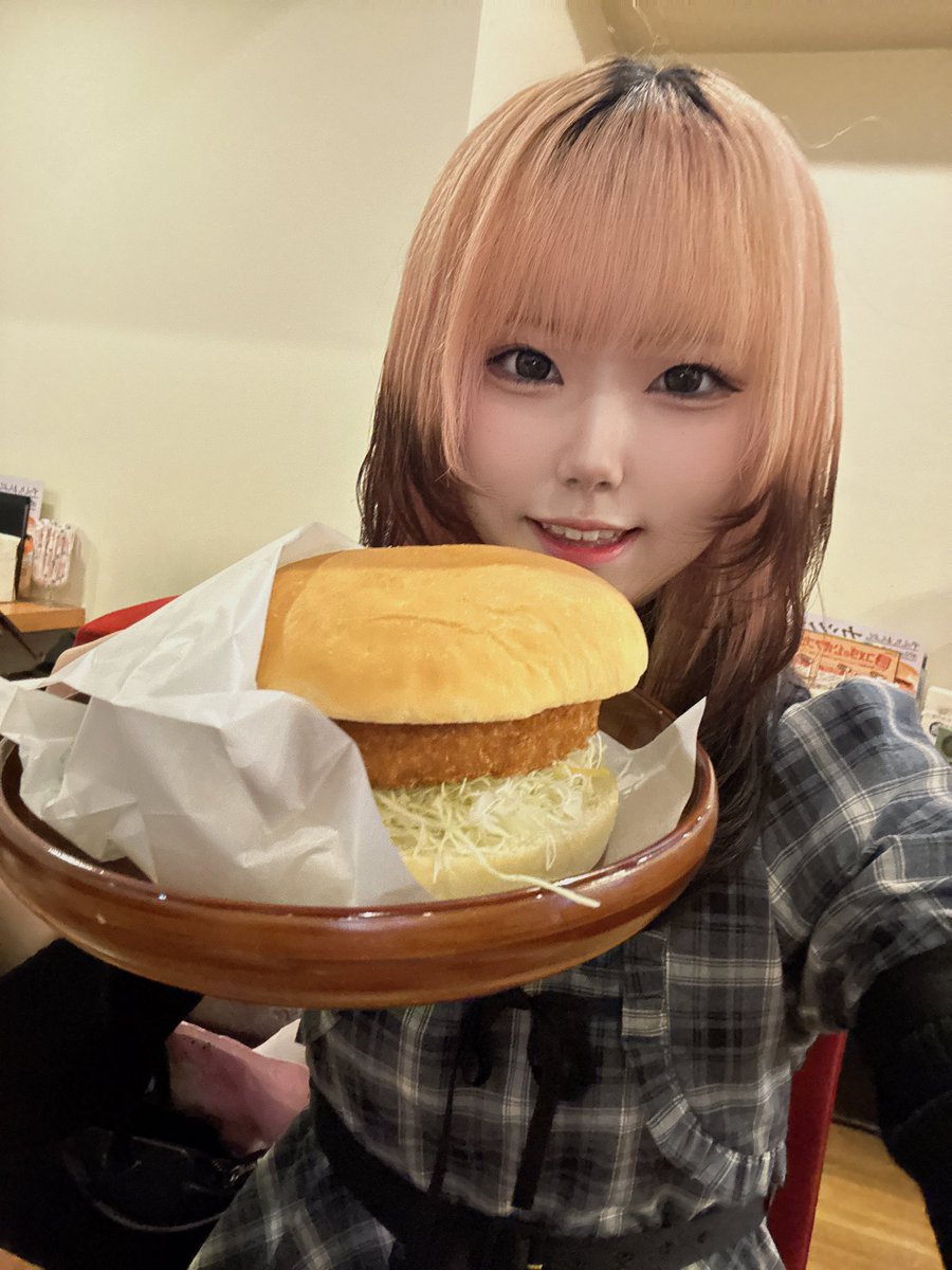 ういな様 ななしいんく】新人タレントの天羽衣・いなうるう・日向ましゅ 3名が