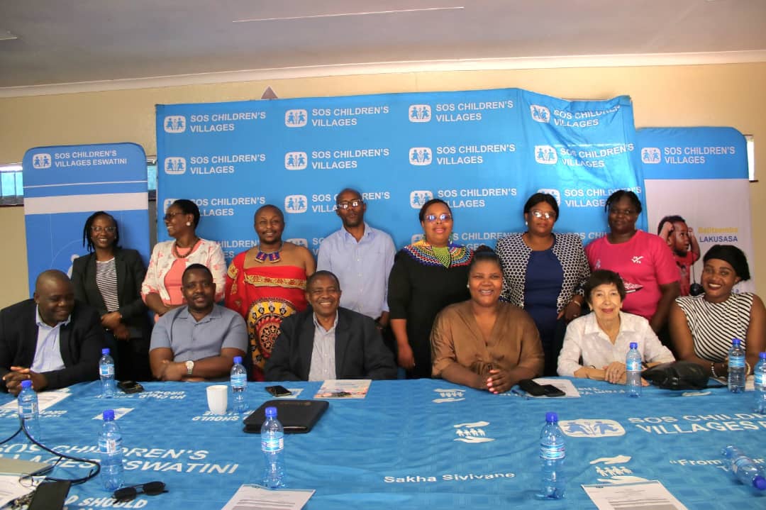 Today we honoured Dr. Ntiwane, who served SOS Children’s Villages Eswatini for 30+ years.

He received appreciation from SOS Children’s Villages International for his lifelong commitment to ensuring No Child Should Grow Up Alone.

#LeadershipLegacy #SOSChildrensVillagesEswatini