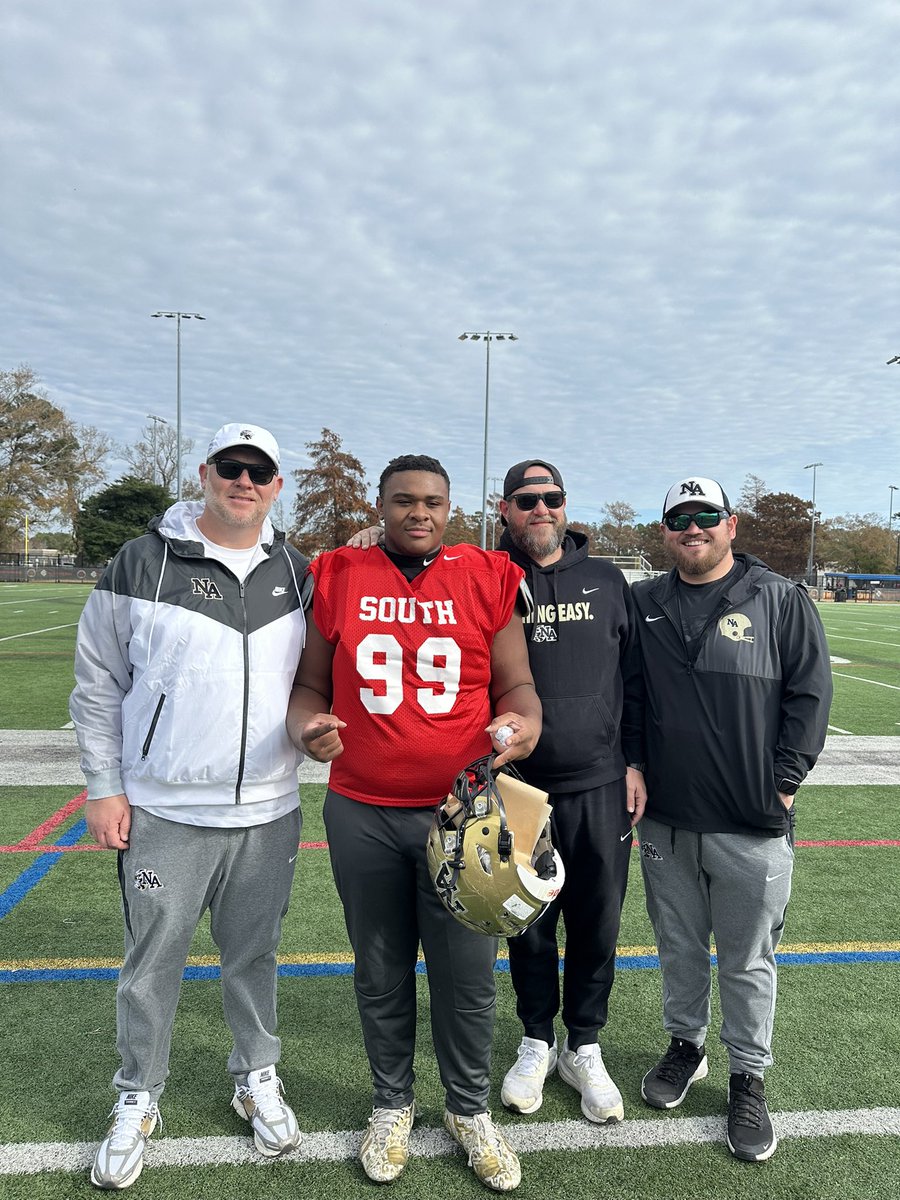 NA Football tweet media