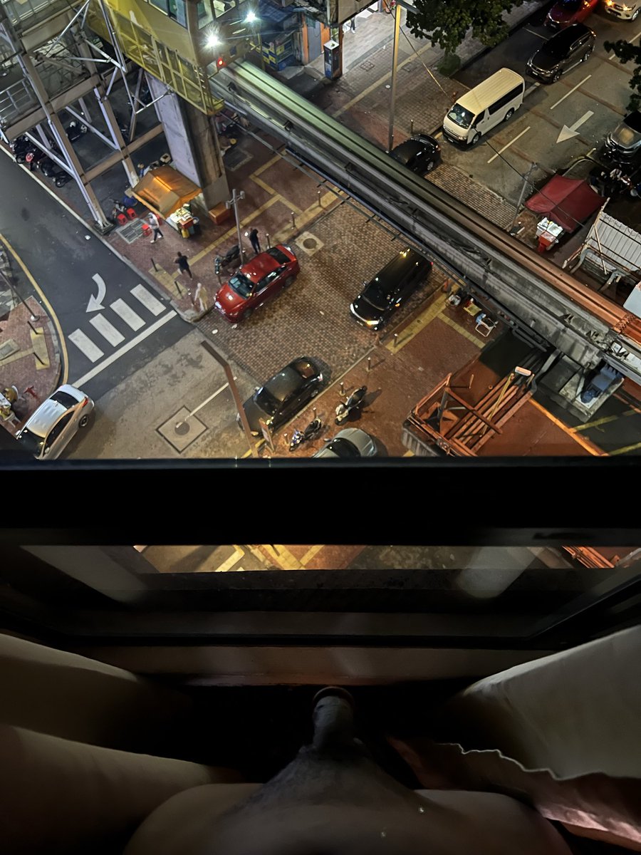 Gibssyyyy's tweet photo. Night view ❄️ https://t.co/U1StNmzG0w
