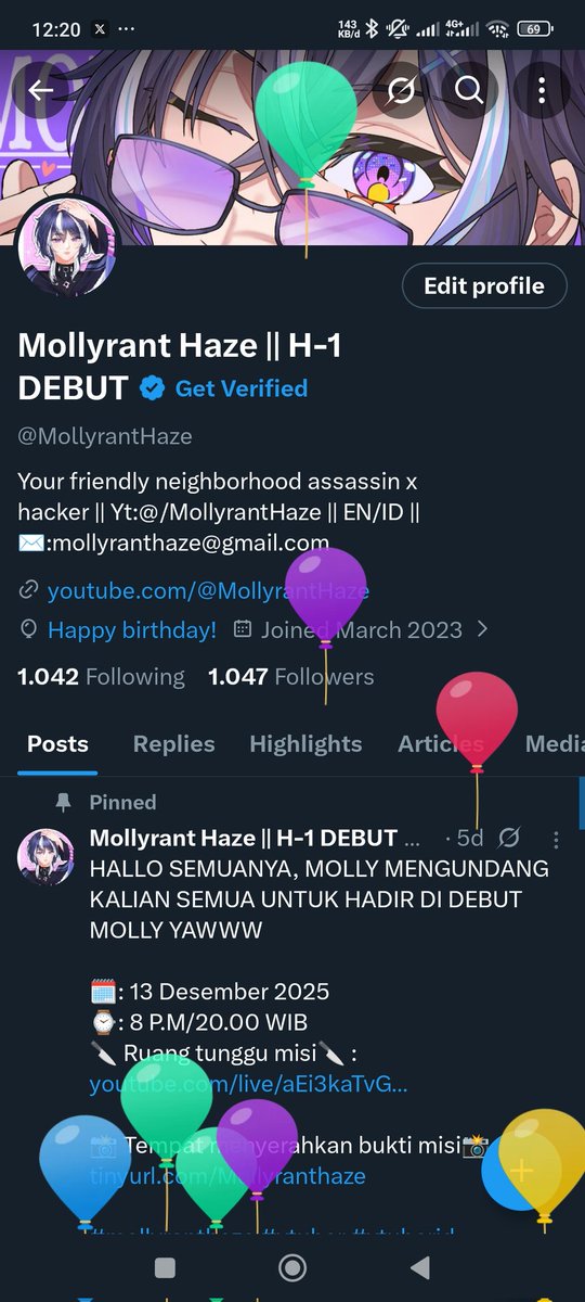 MollyrantHaze's tweet image. LHA, AOWKWKWKKWKWK
Happy birthday and happy debut for me ? 
Don't mind if i do💕💕