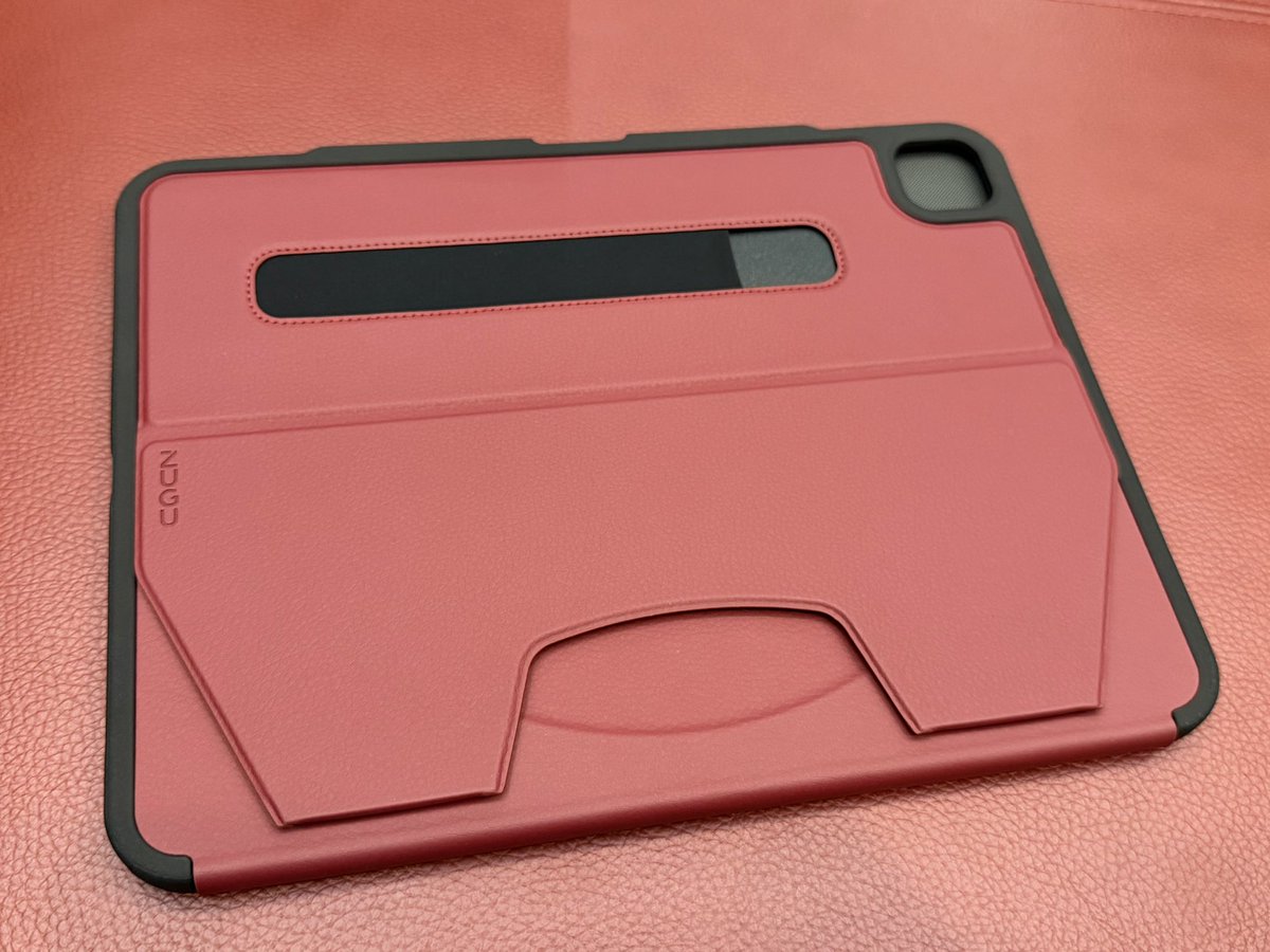 新型に交換したiPad用のケース🎶 iPadより先に届いた💦