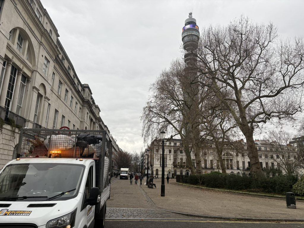 Before &amp; after waste clearance completed this afternoon in W1T 5HN ♻️

Basement area cleared, waste removed and disposed of responsibly.

👉 mm-rubbishclearance.co.uk/waste-removal/