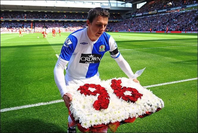 estoesanfield_'s tweet photo. ๐ HISTORIA #Liverpool
๐ด๐ Tal dรญa como hoy de 1981โฆ
๐ Nacรญa en Ormskirk ๐ฌ๐ง nuestro querido Stephen Warnock (@StephenWarnock3).
๐ 1996 โ 2007
๐ 67 partidos
โฝ 1 gol
๐ฏ 3 asistencias
๐ Supercopa de Europa 2005
ยกMuchas felicidades, Stephen!
#OnceRedAlwaysRed
#YNWA https://t.co/IvMbcAMgJU