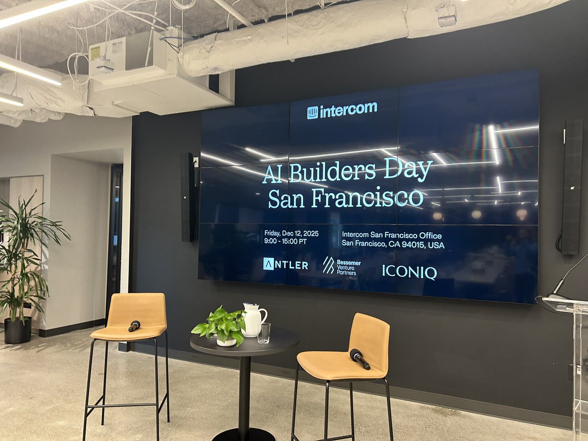 T-3 min to fireside chat at @Intercom AI Builders Day! Let’s do this! 😃 https://t.co/K7NJFcwziR
