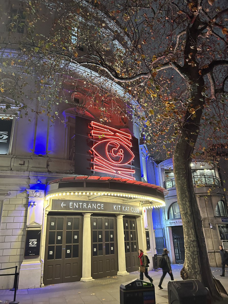 pigwhippet's tweet photo. The Kit Kat Club in London for some Cabaret……. With my Favourite https://t.co/KoqxQg88Rg