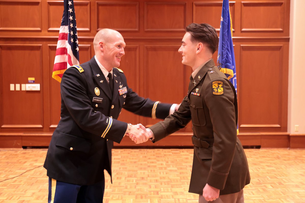 UWSPROTC's tweet photo. Congratulations to Pointer cadet Carraigh Monien who was commissioned as a second lieutenant during a ceremony Friday, Dec. 12. He will begin active duty as an infantry officer at Fort Benning (GA). #UWSP https://t.co/E77NXD6AvK