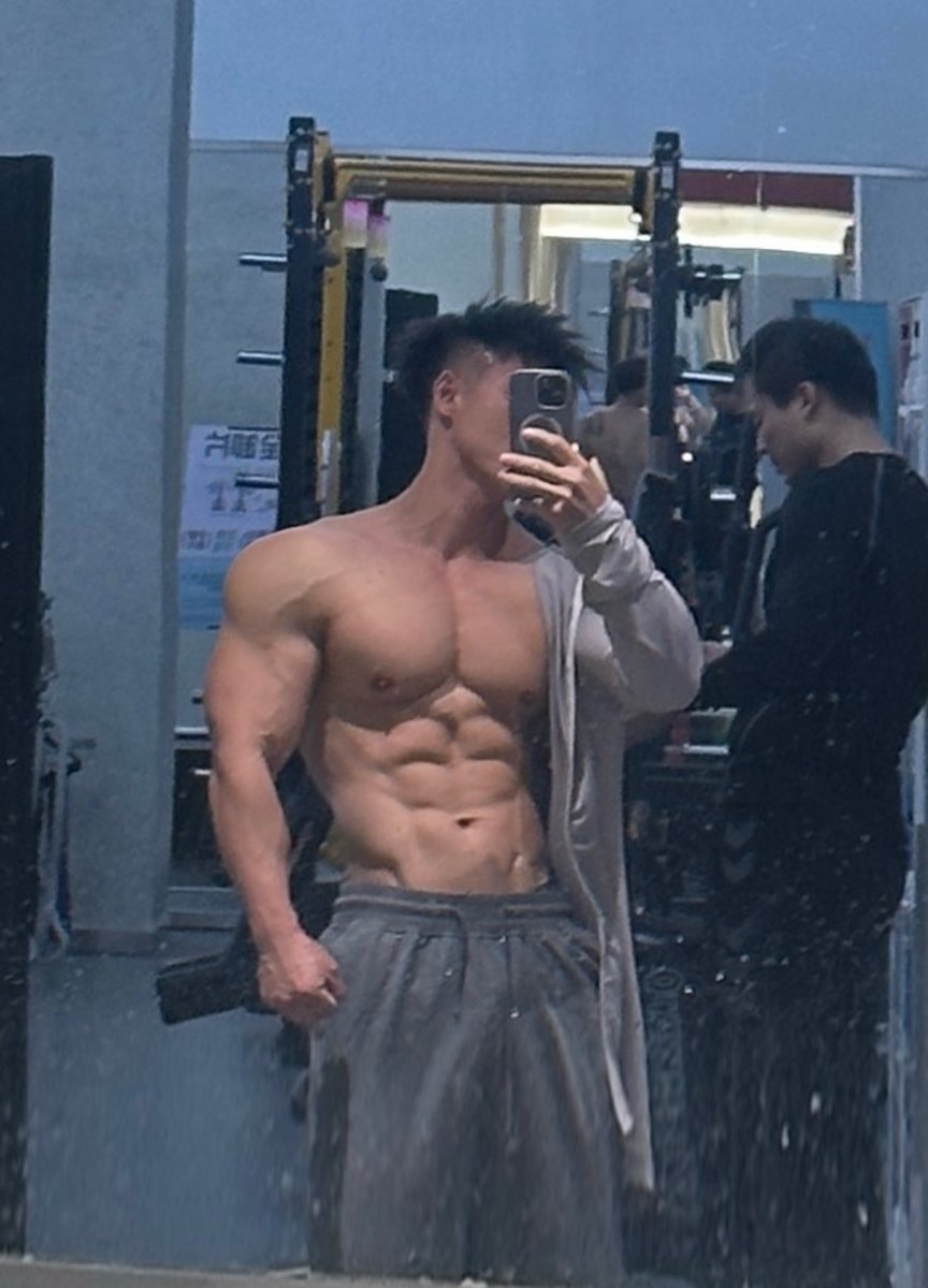 MusclePos's tweet image. 上海🙋‍♂️