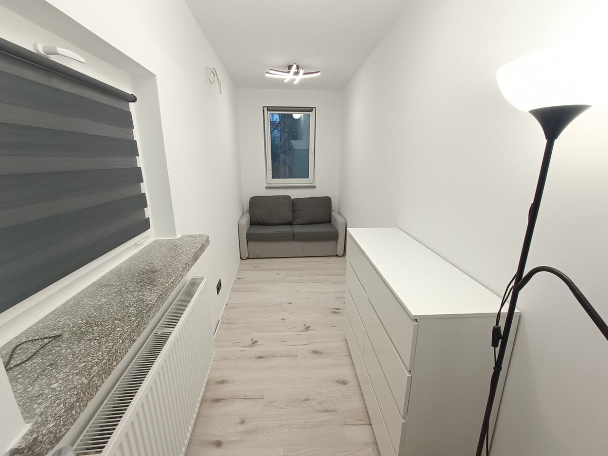 mafia_deweloper's tweet image. "Mieszkasz w  2 piętrowym mieszkaniu? Musisz być strasznie bogaty"😘