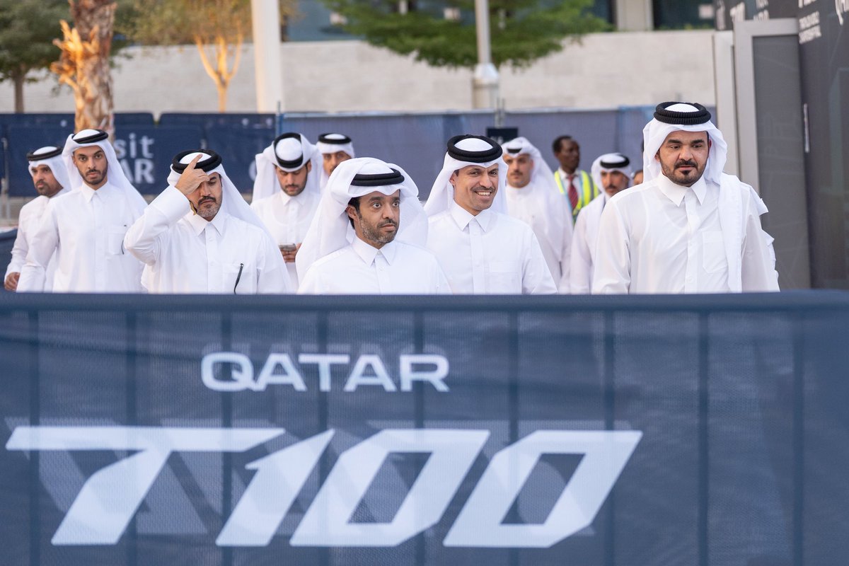 نهنئ النيوزيلاندي هايدن وايلد والبريطانية كيت ووف على فوزهما ببطولة العالم للترايثلون T100 في جولتها الختامية بالدوحة بعد منافسات قوية في فئة الرجال وفئة السيدات ..
أداء مميز من نخبة أبطال العالم يعكس روح التحدي والتميز التي تجسدها هذه البطولة العالمية ..